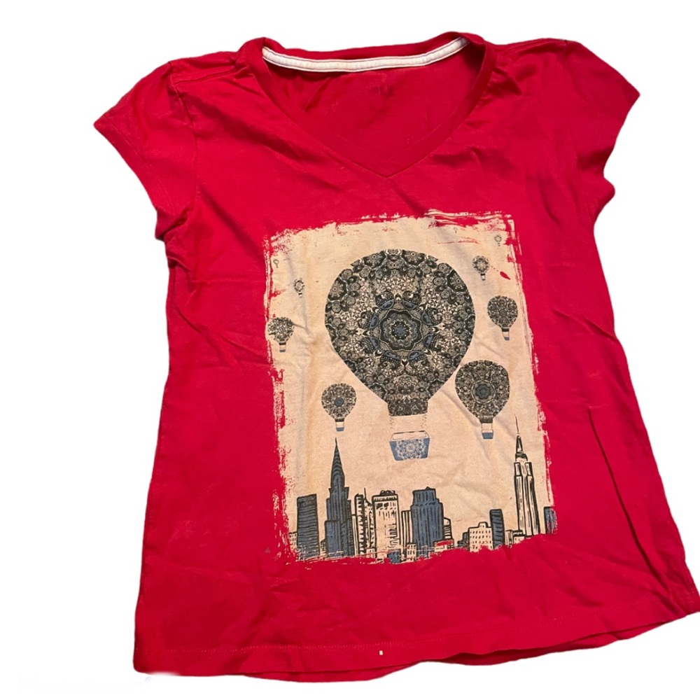 Fuchsia Hot Air Balloon Graphic Tee Shirt